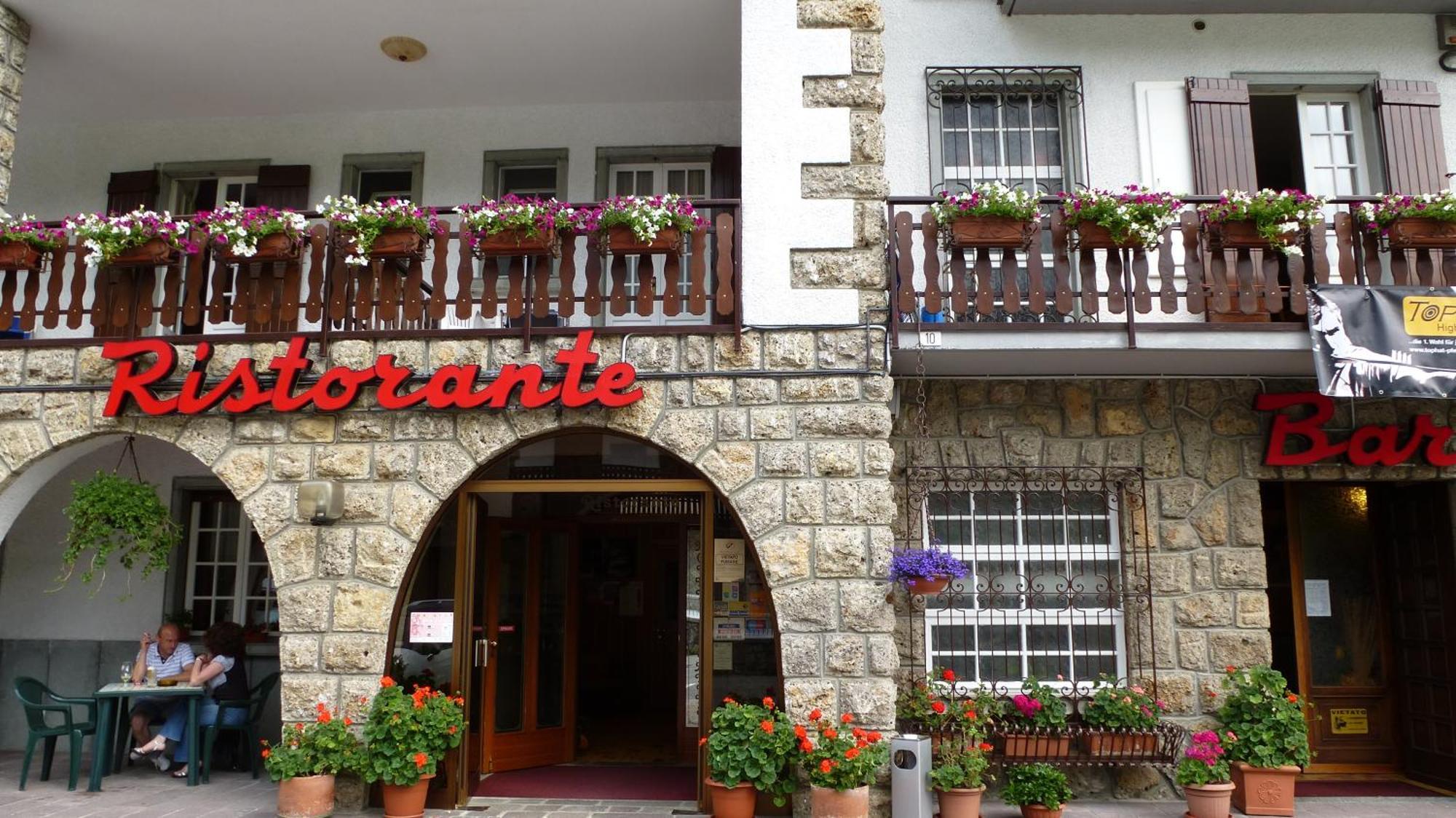 Hotel Des Alpes Castione della Presolana Exterior foto